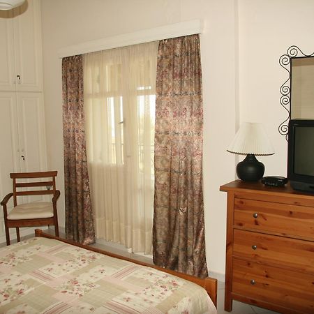 אמרינתוס Villa Vlichos מראה חיצוני תמונה
