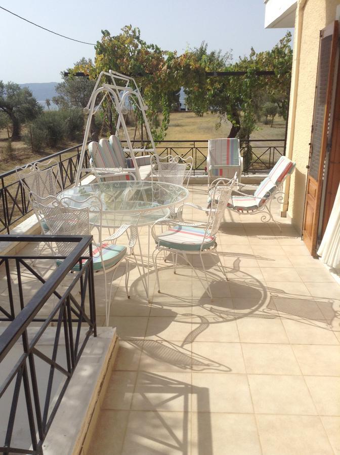 אמרינתוס Villa Vlichos מראה חיצוני תמונה